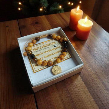 Pulsera Triple Protección Sagrada "Palo Santo , San Benito, Ónix y Ojo de Tigre"